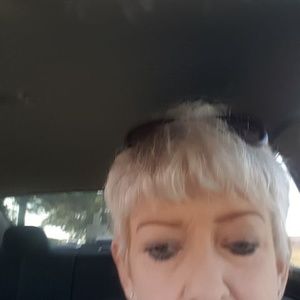 Meet your Posher, Diane